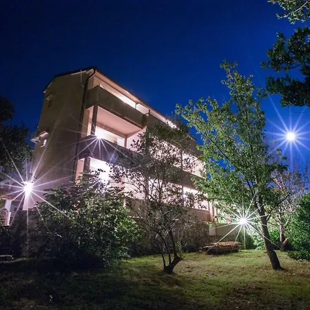 Apartament Sanic 518