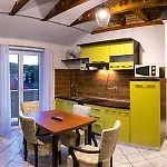 Sanic 518 Apartament