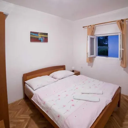Sanic 518 Apartment